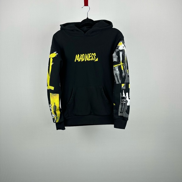 NWT 2020 THE WEEKND MADNESS XO Collage Logo
Pullover Black Hoodie Men size small - Picture 3 of 16